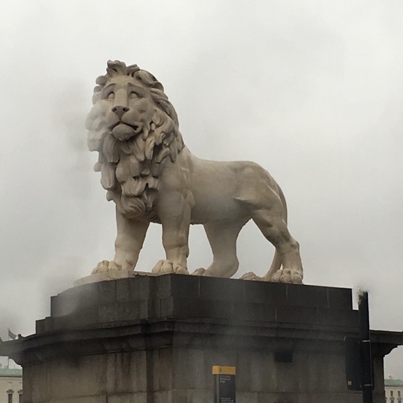 Meet your Posher, Kathy - Picture 1 of 1